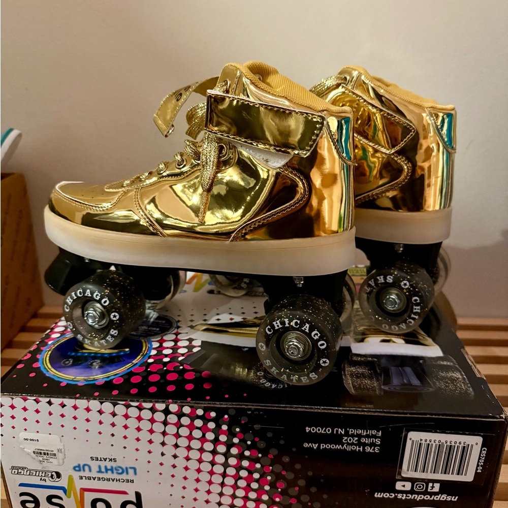 Chicago Skates - Pulse Sizzle light-up Roller Skates - Picture 7 of 10